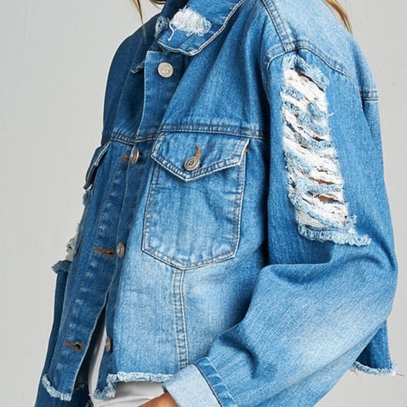 ❗️One Left Small❗️Distressed Denim Cropped Jacket - Picture 2 of 4
